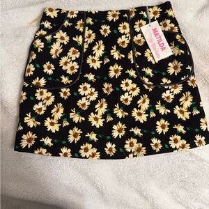 Matilda Black Daisy Print Mini Skirt